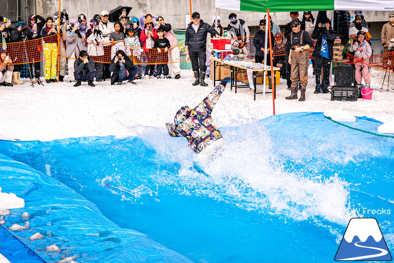 富良野スキー場｜いよいよインターナショナルなイベントに？！春シーズン恒例『第13回 Pond Skimming 池渡り』開催～♪
